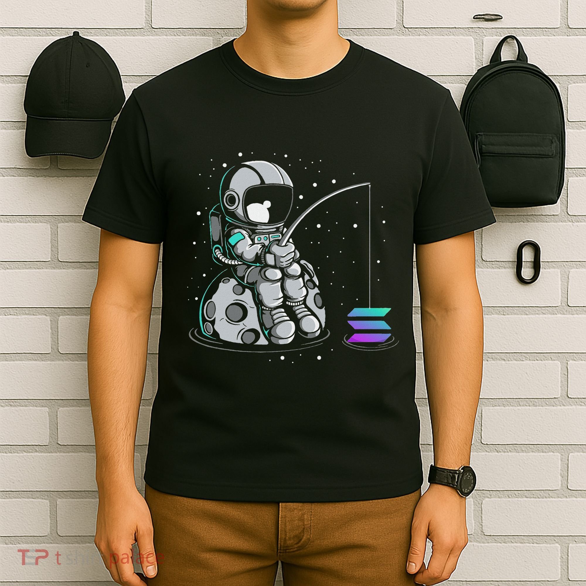 Solana Fishing Krypto Bullrun Sol Token Rich Millionaire T-Shirt