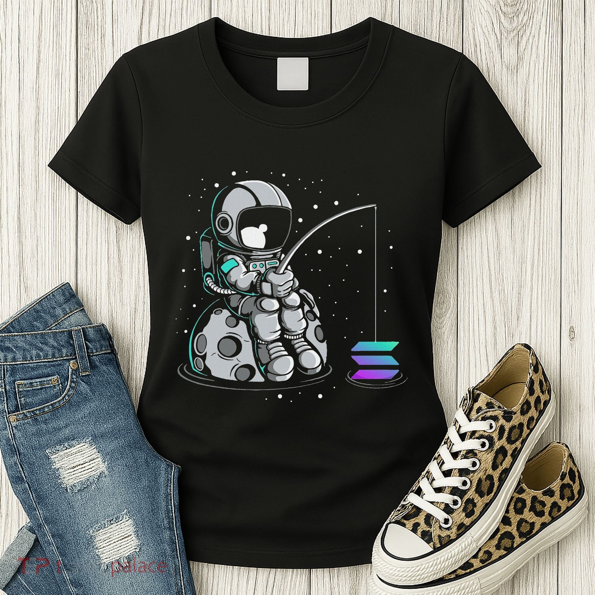 Solana Fishing Krypto Bullrun Sol Token Rich Millionaire Women's T-Shirt