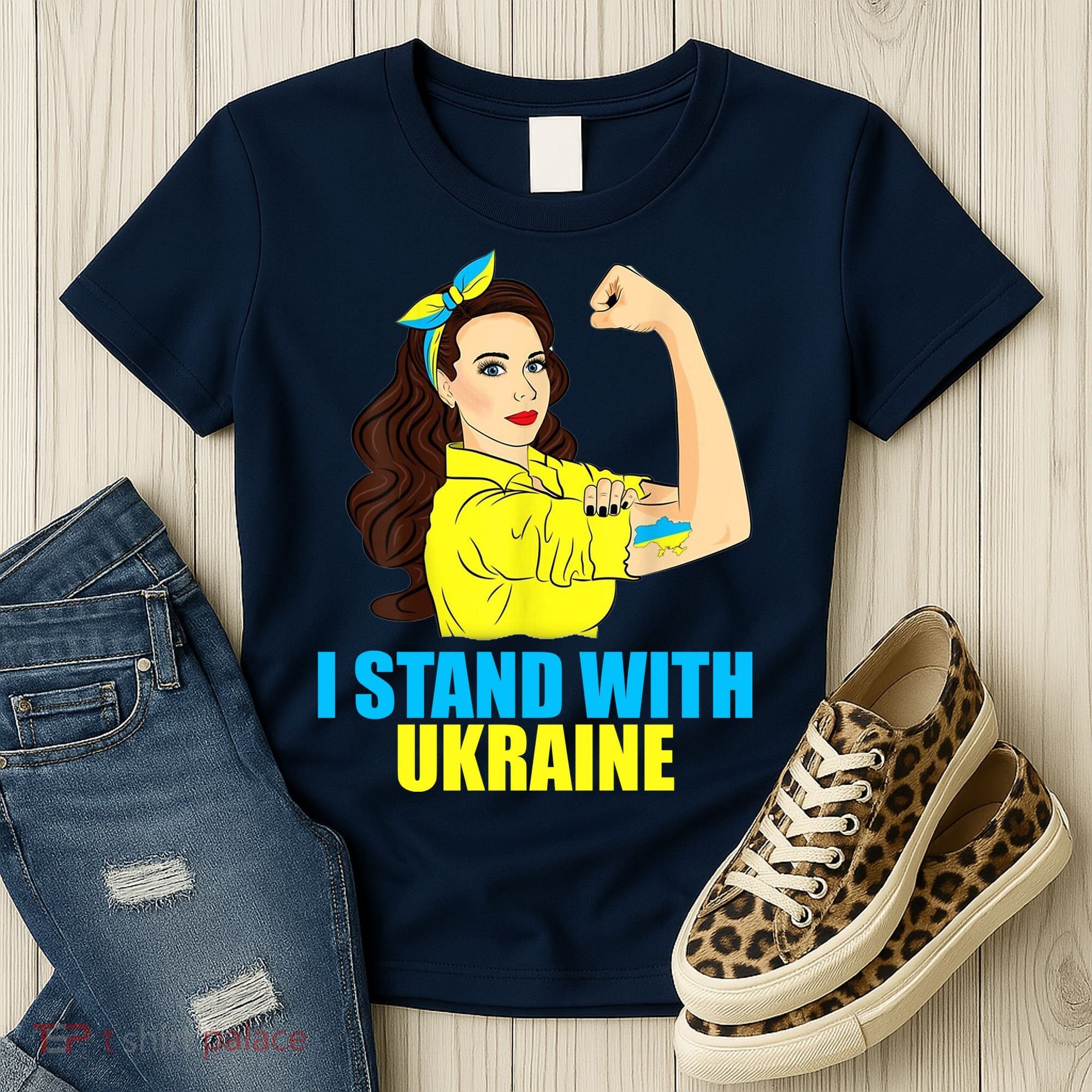 Strong Female Support Ukraine I Stand With Ukraine Women's T-Shirt