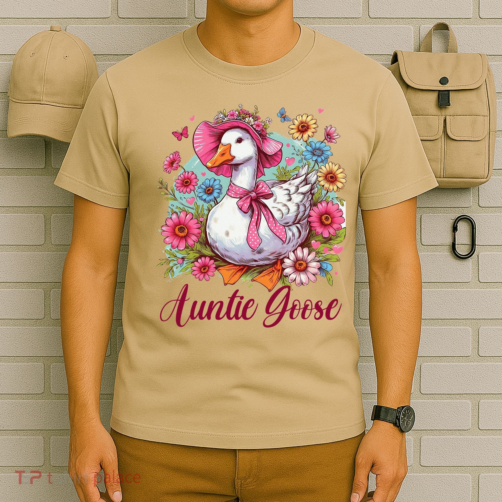 Silly Goose Auntie Aunt Coquette Mothers Day Auntie Goose T-Shirt