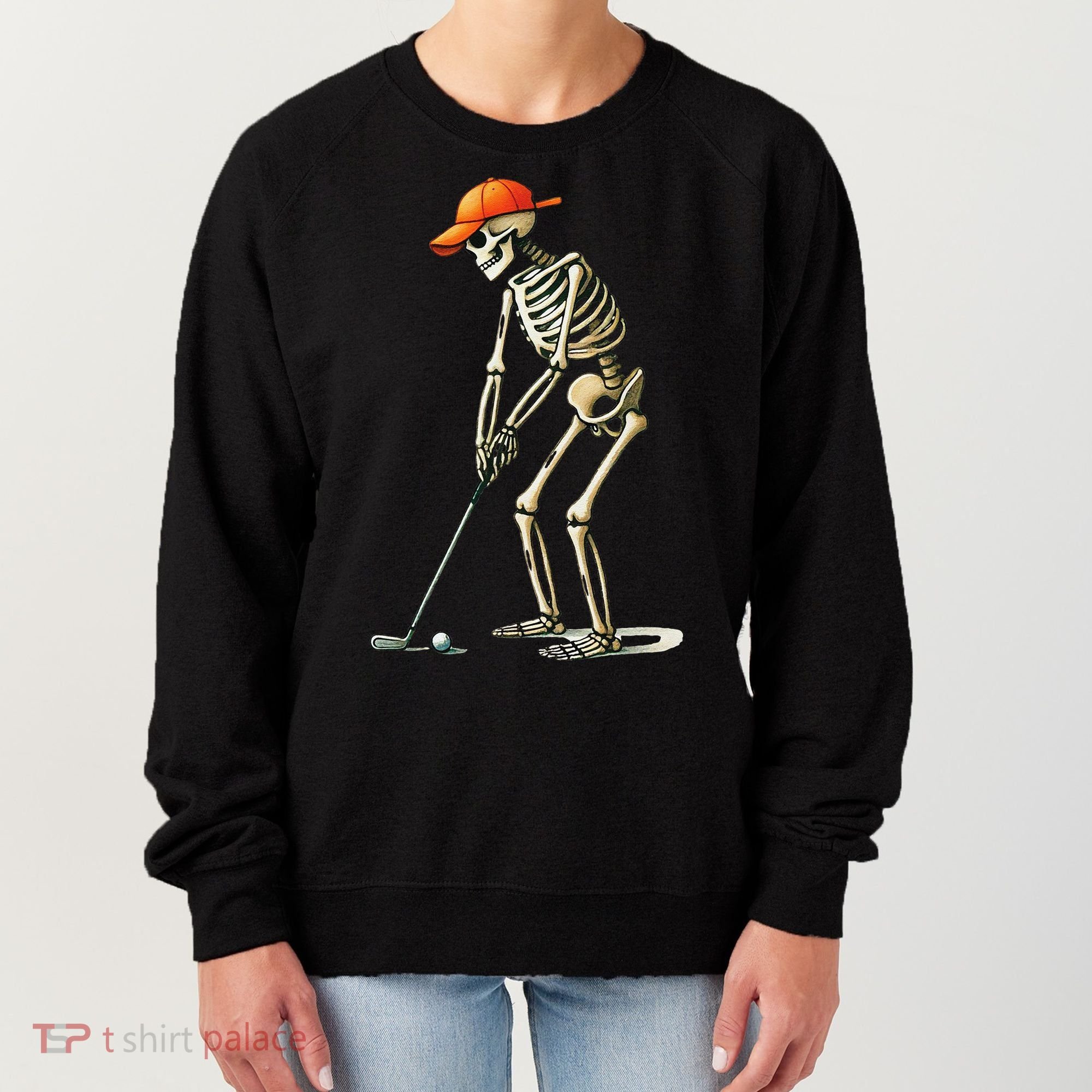 Skeleton Golf Halloween Golfer Golf Player Funny Gift Women's Sweatshirt