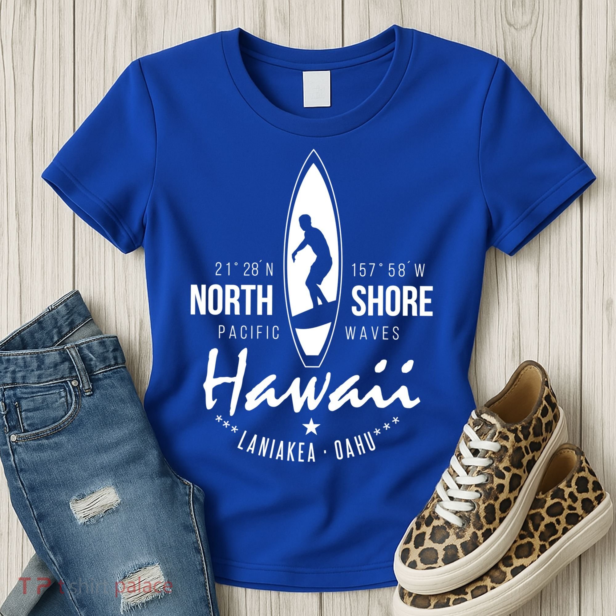 Surfer Gift Hawaii North Shore Laniakea Beach Oahu Women's T-Shirt