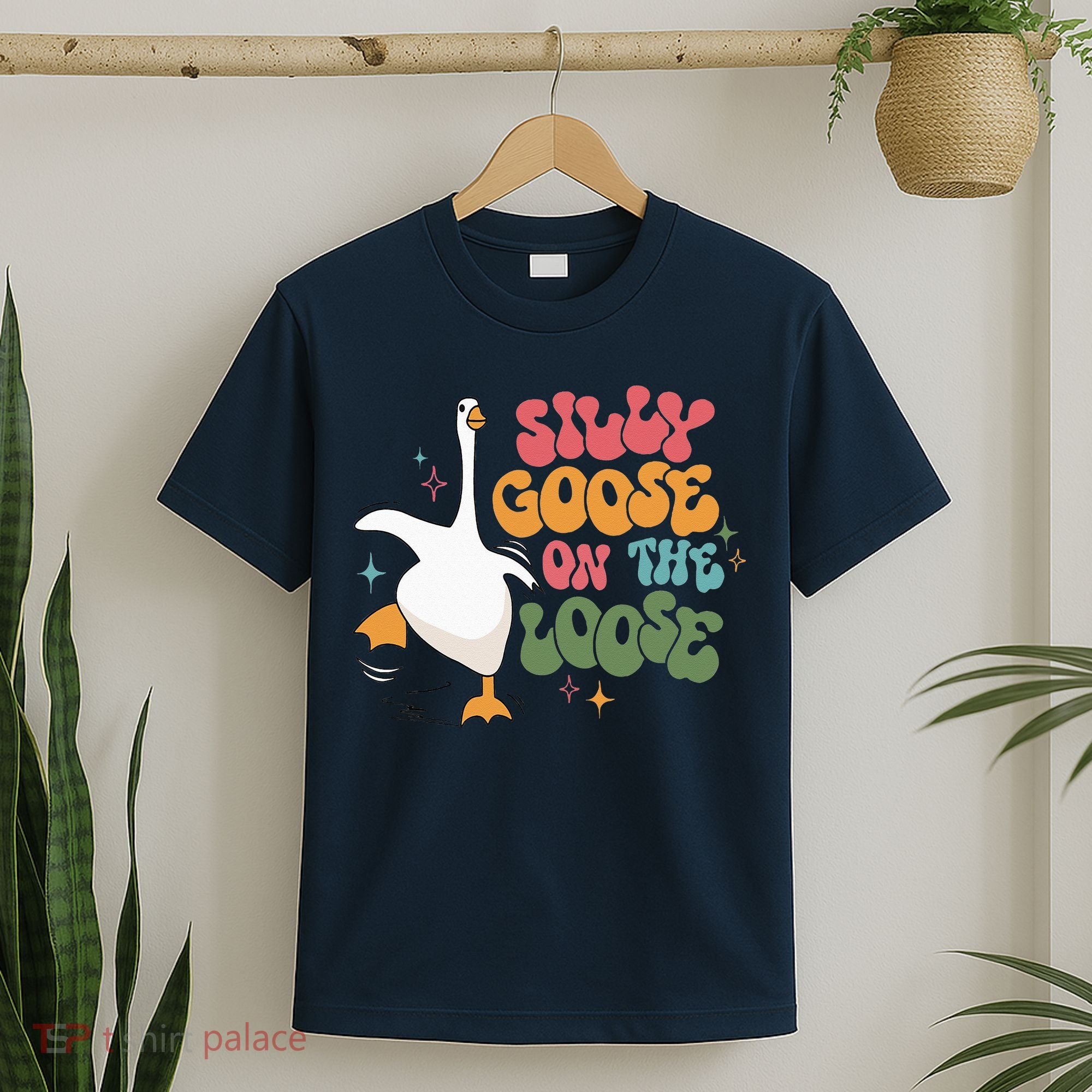 Silly Goose On The Loose retro groovy silly goose club T-Shirt