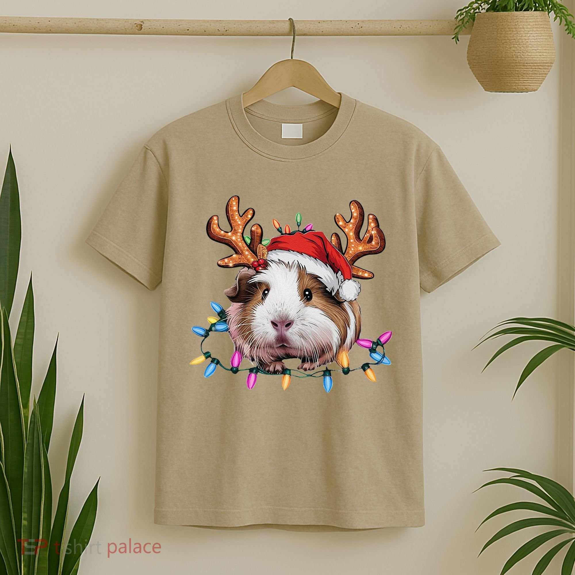 Santa Guinea Pig Christmas Lights Guinea Pig Reindeer Xmas T-Shirt