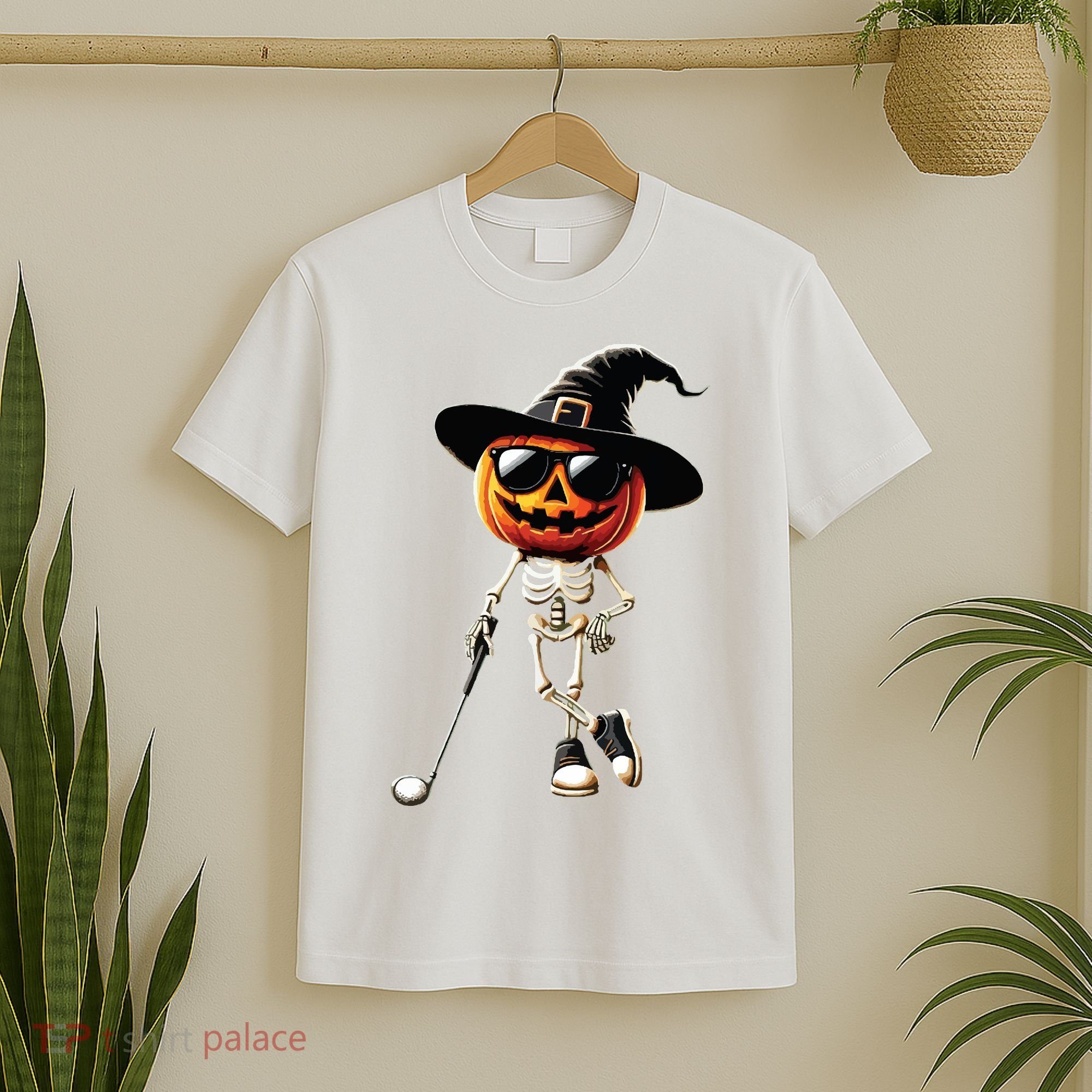 Skeleton Golf Pumpkin Golfing Golfer Halloween Costume Idea T-Shirt