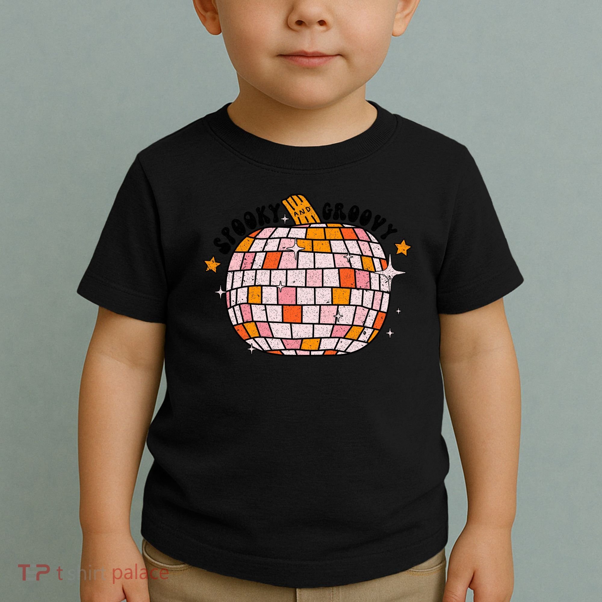 Spooky Groovy Pumpkin Halloween Day Retro Halloween Toddler T-Shirt