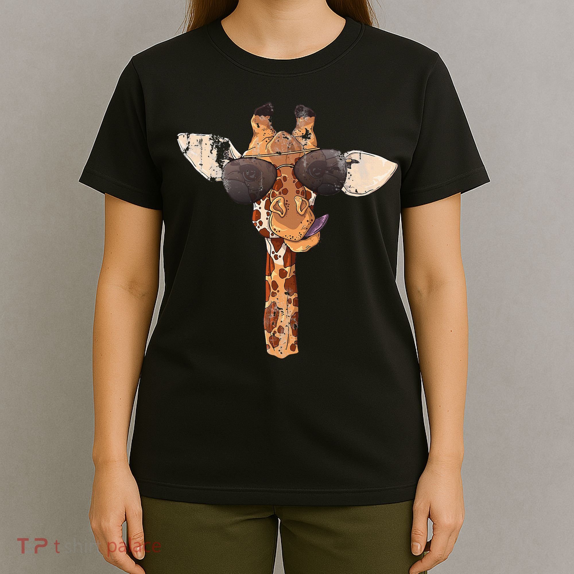 Sunglasses Giraffe T-Shirt