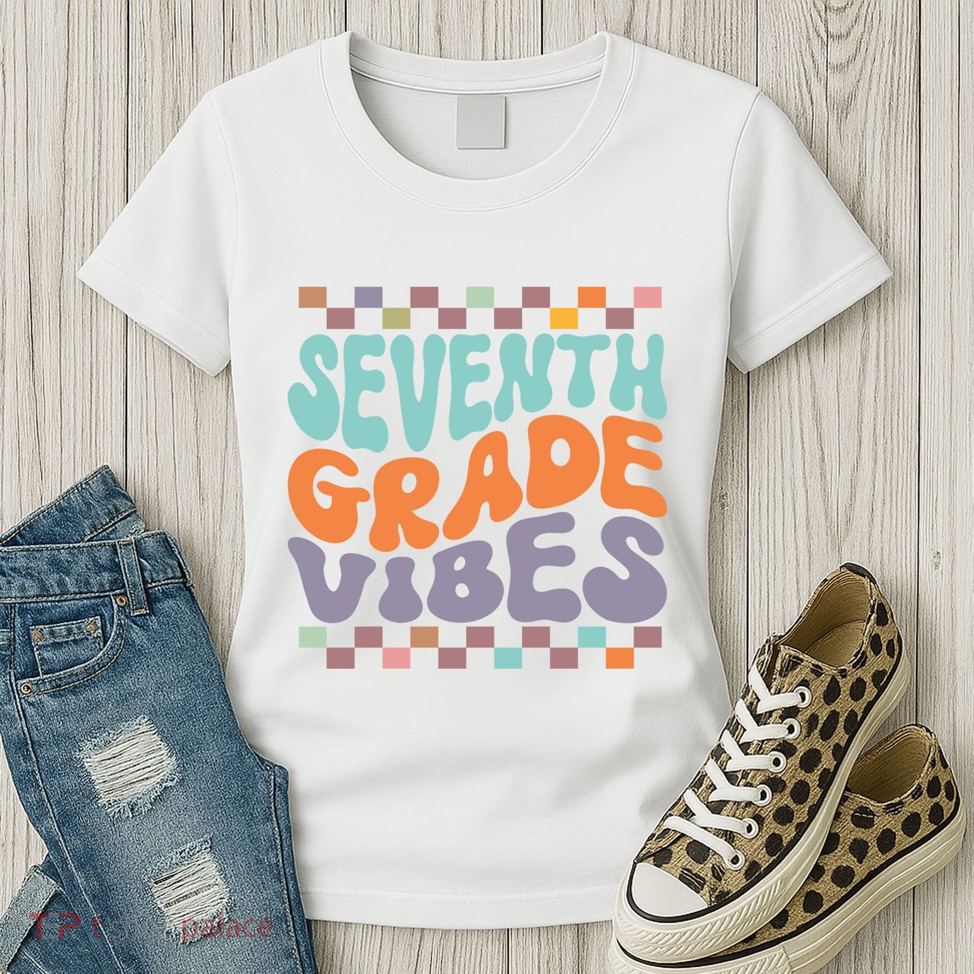 Seventh Grade Vibes Retro Groovy 7th Grade Back To School Gift Women's T-Shirt