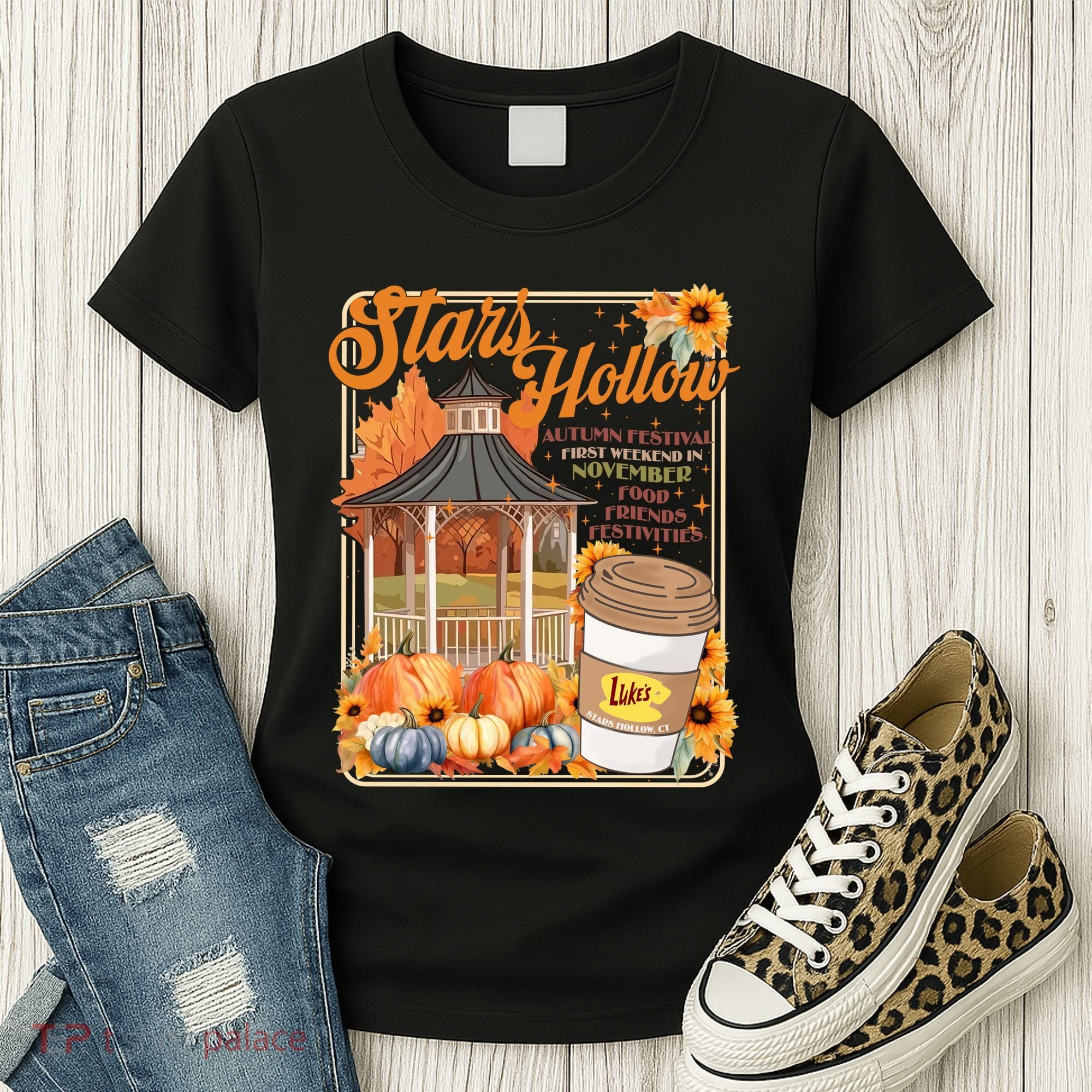 Stars Hollow Autumn Festival First Weekend On November Gilmore Fall Vibe Women's T-Shirt