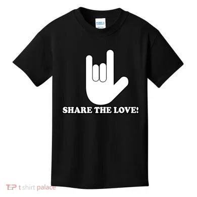 Share The Love! Kids T-Shirt