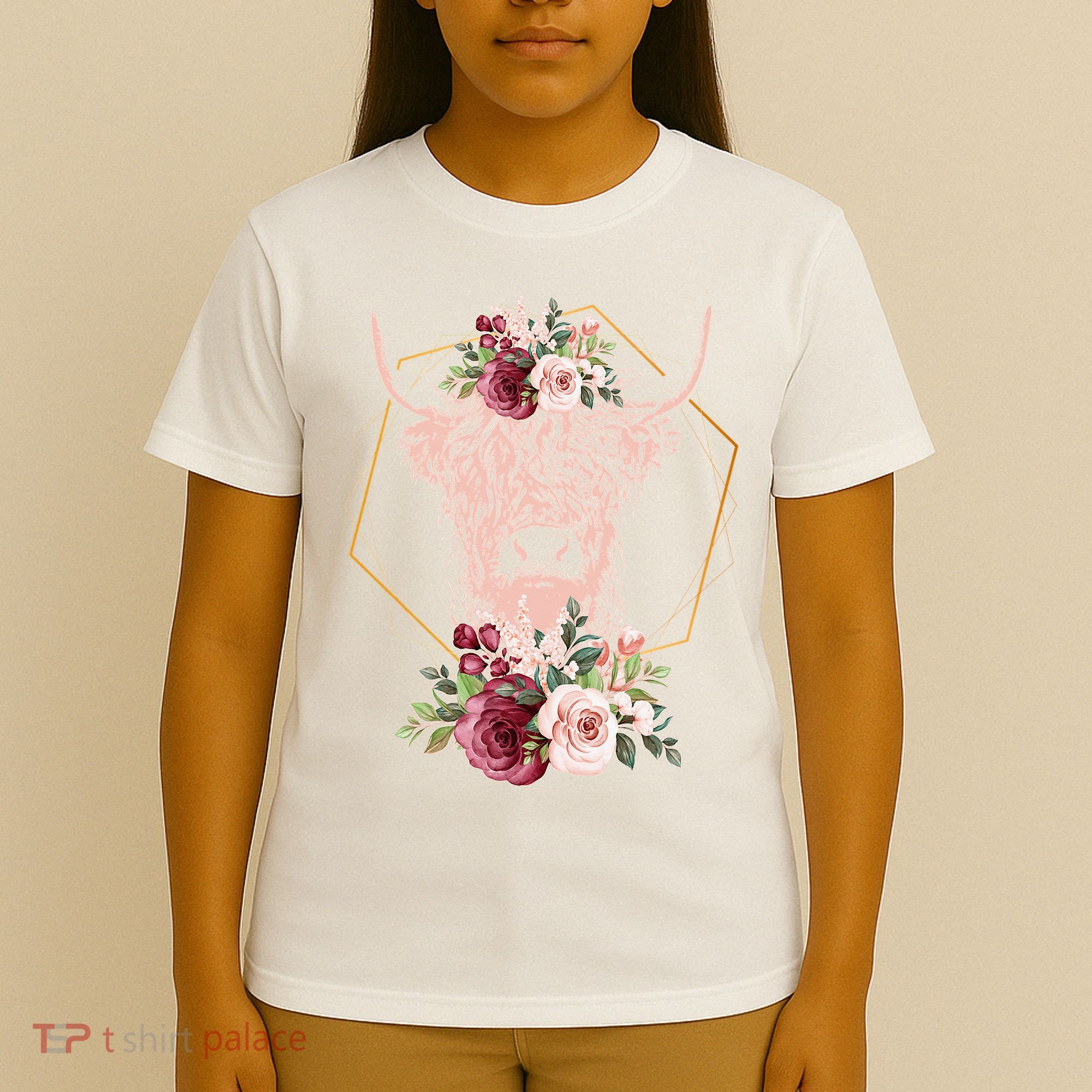 Scottish Highland Cow Cattle Hairy Cow Flowers Woman (1) T-Shirt