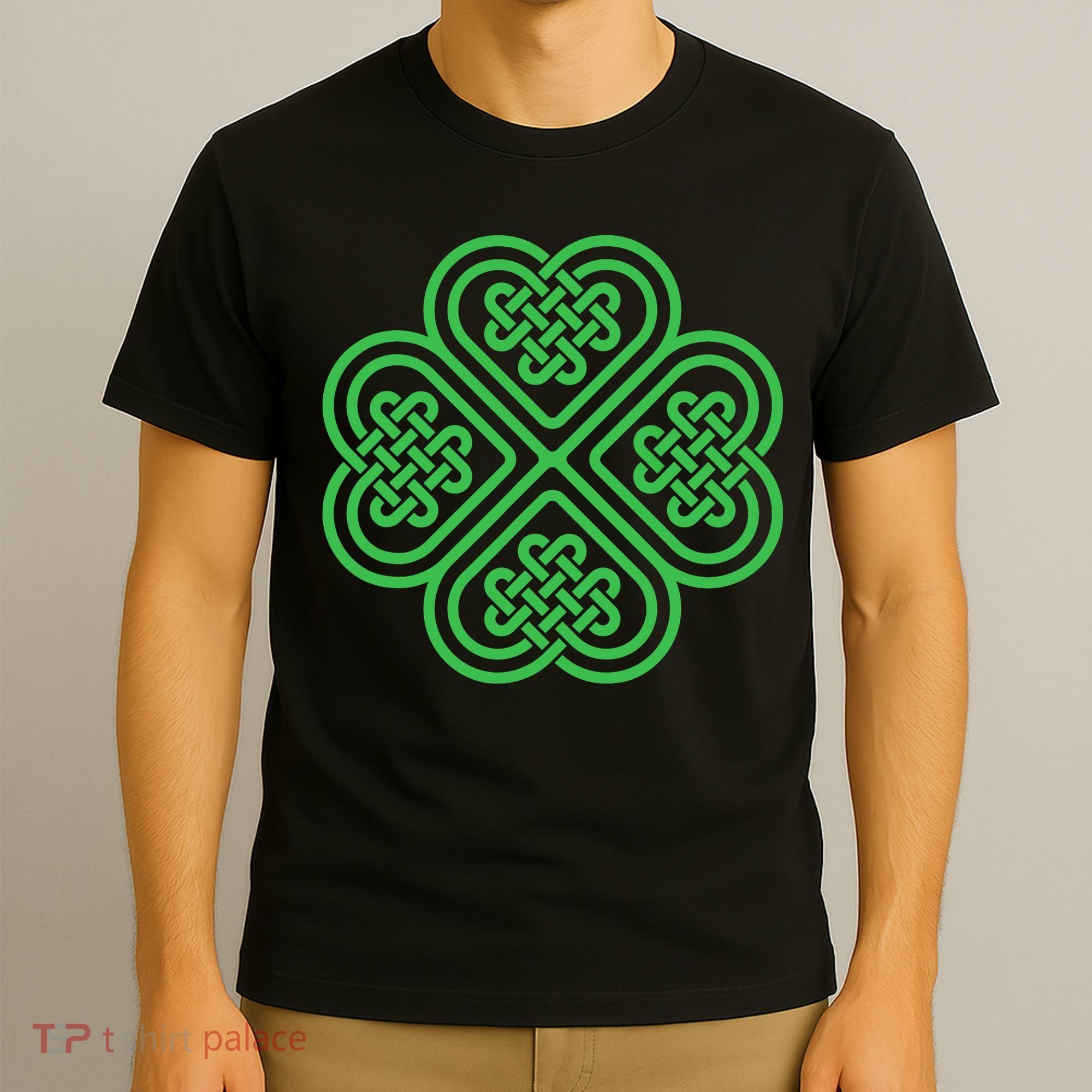 Shamrock Heart Celtic Knot Irish St. Patricks Day T-Shirt