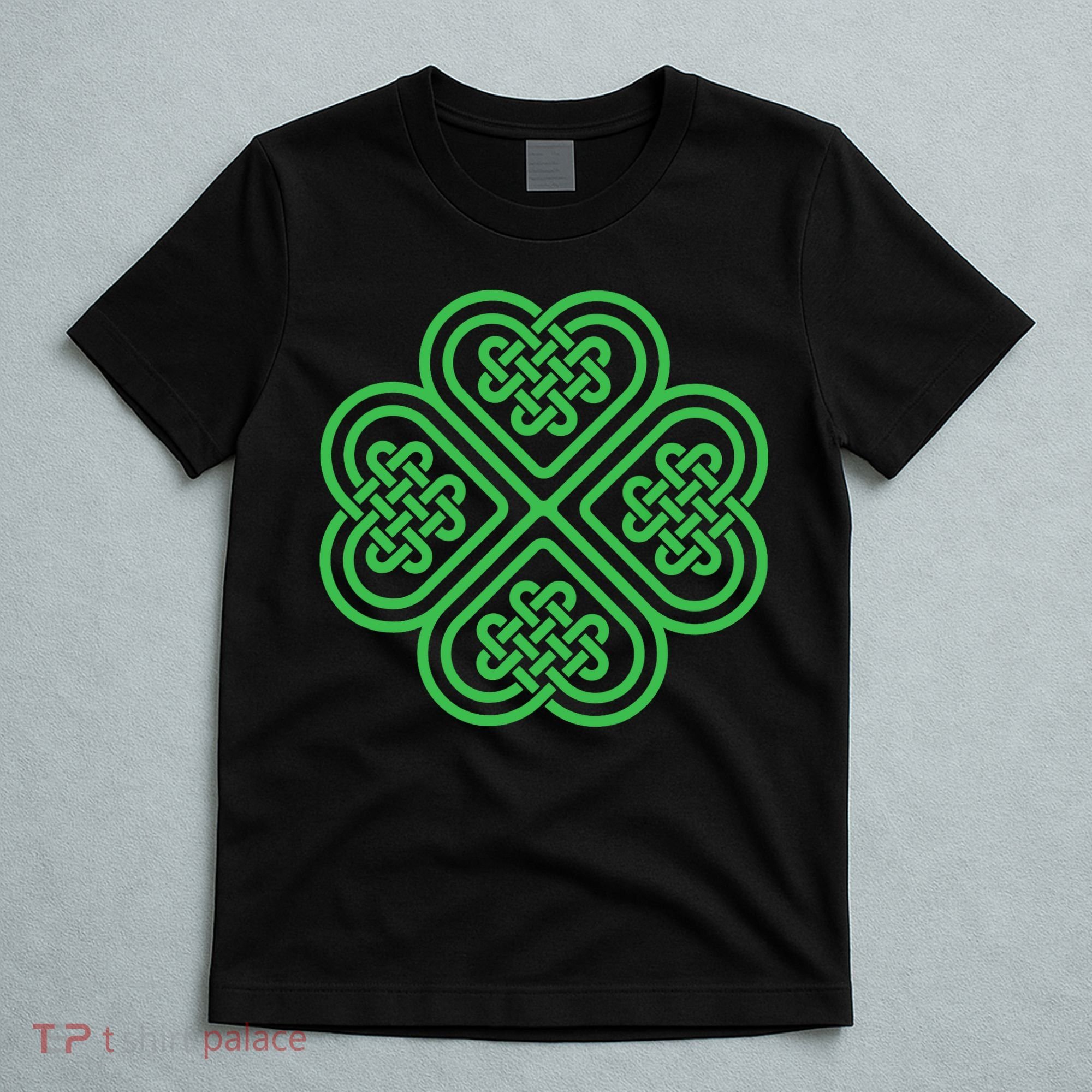 Shamrock Heart Celtic Knot Irish St. Patricks Day T-Shirt