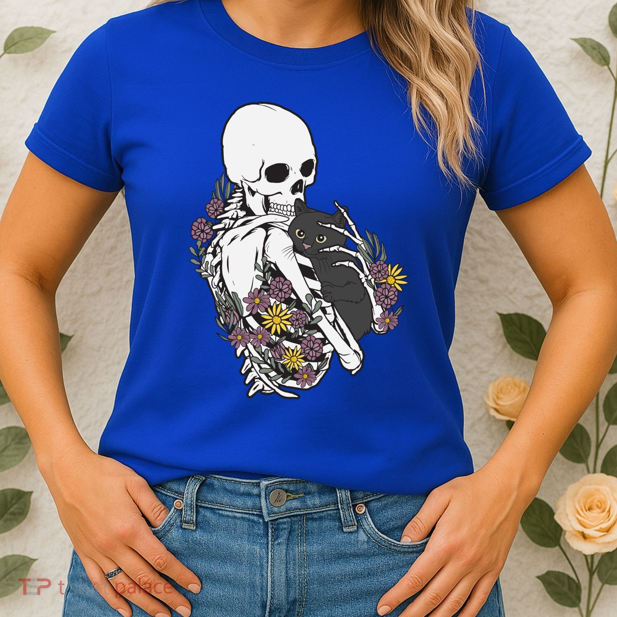 Skeleton Hugging Cat Flowers Skeleton Black Cat Funny Gift Women's T-Shirt