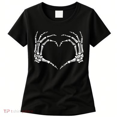 Skeleton Hands Heart Sign Retro Halloween Costume Women's T-Shirt