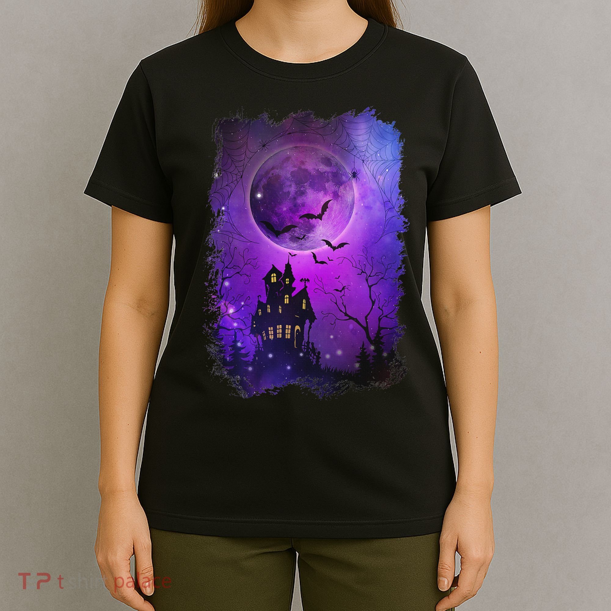 Spooky Halloween Haunted House Bats & Blood Moon Scene T-Shirt