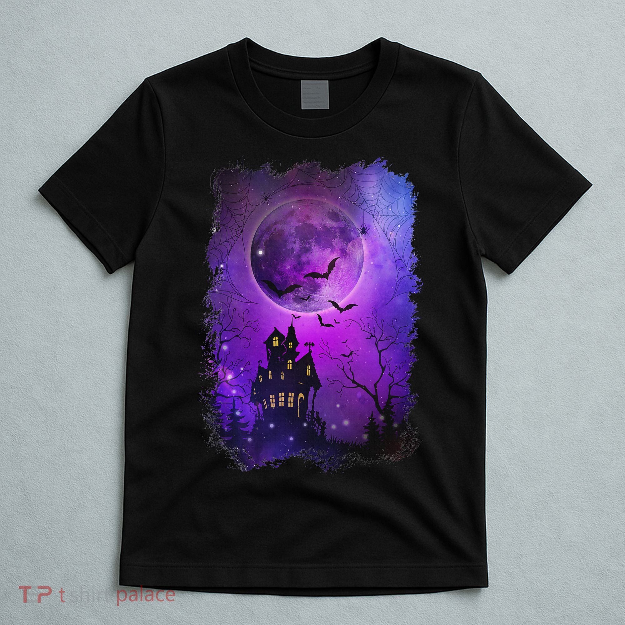 Spooky Halloween Haunted House Bats & Blood Moon Scene T-Shirt