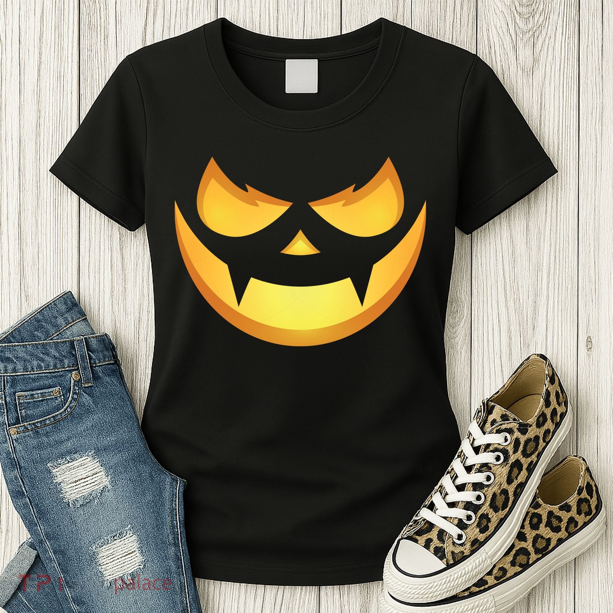 Spooky Halloween Jack O Lantern Glowing Pumpkin Face Costume Women's T-Shirt