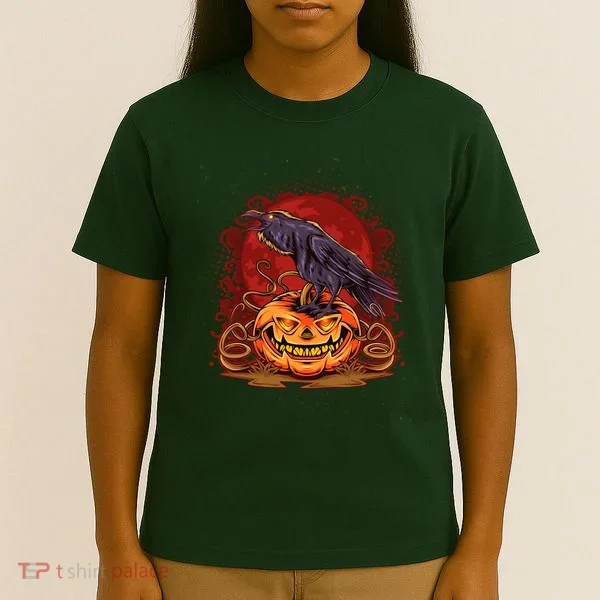 Spooky Halloween Raven Crow Jacklantern Pumpkin T-Shirt