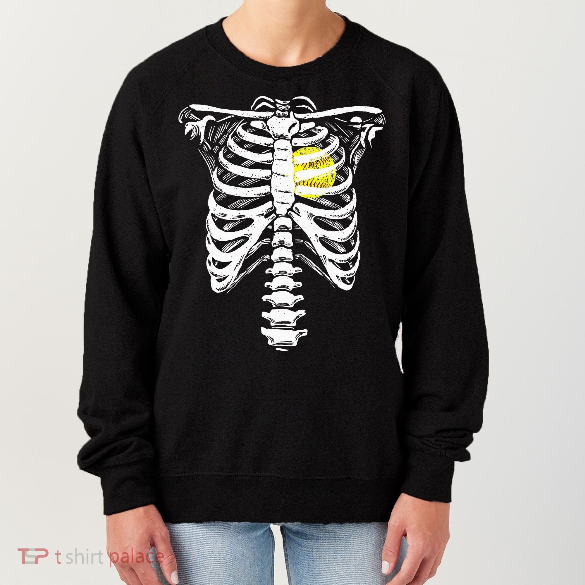 Softball Heart Skeleton Rib Cage Halloween Love Softball Women's Sweatshirt