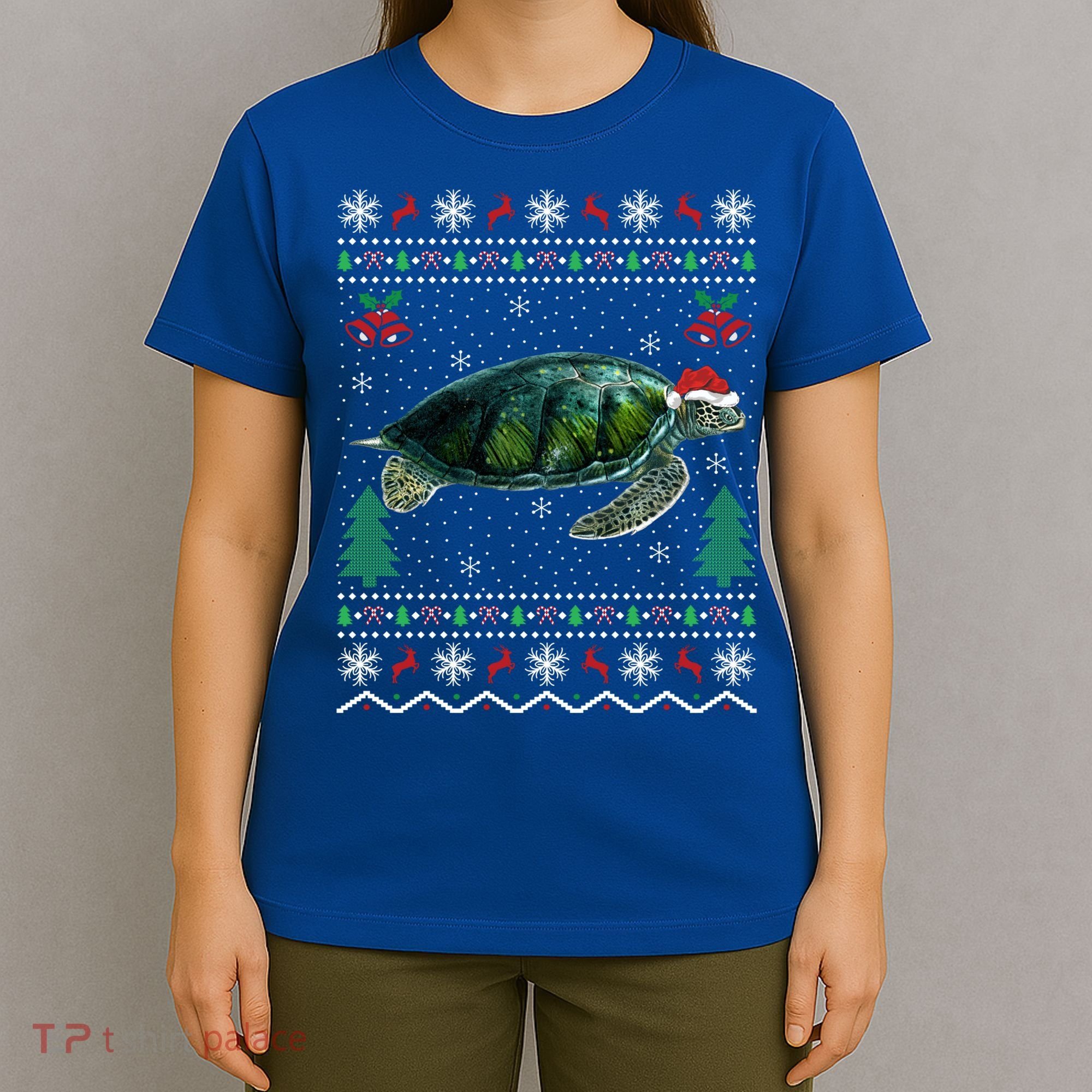 Santa Hat Sea Turtles Lover Xmas Gift Ugly Turtle Christmas Gift T-Shirt