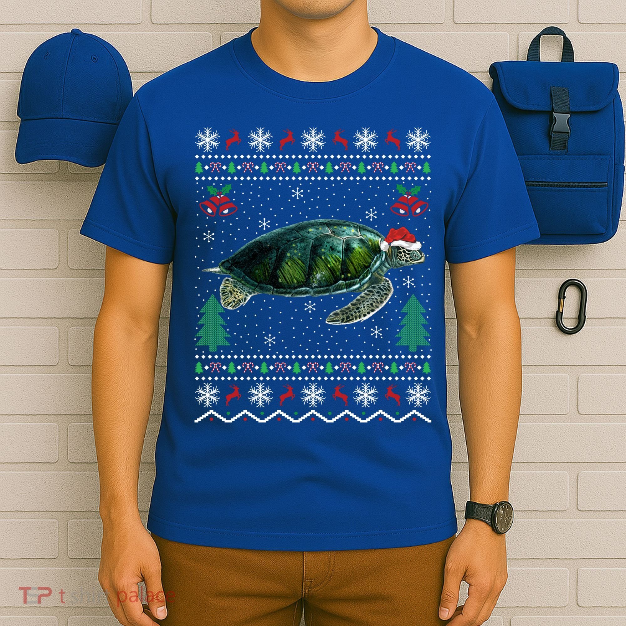 Santa Hat Sea Turtles Lover Xmas Gift Ugly Turtle Christmas Gift T-Shirt