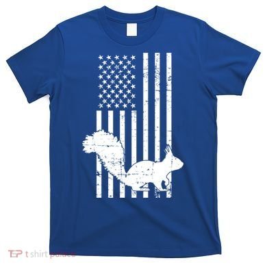 Squirrel Hunting Us Flag Squirrel Hunter Great Gift T-Shirt