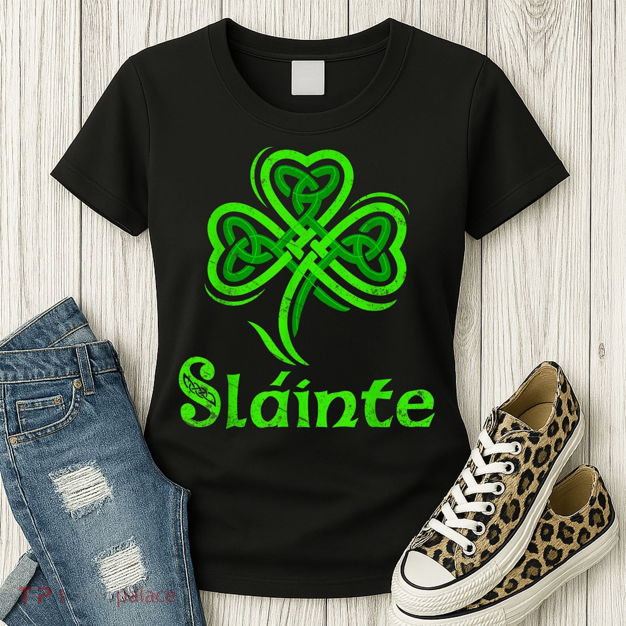 Slainte Irish Cheers Good Health St Patricks Day Slainte Women's T-Shirt