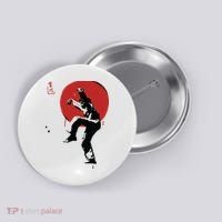 Sumi Ink Crane Kick Button thumb 0
