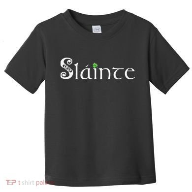 Slainte! Irish Cheers St Patrick's Day Leprechaun Toast Toddler T-Shirt