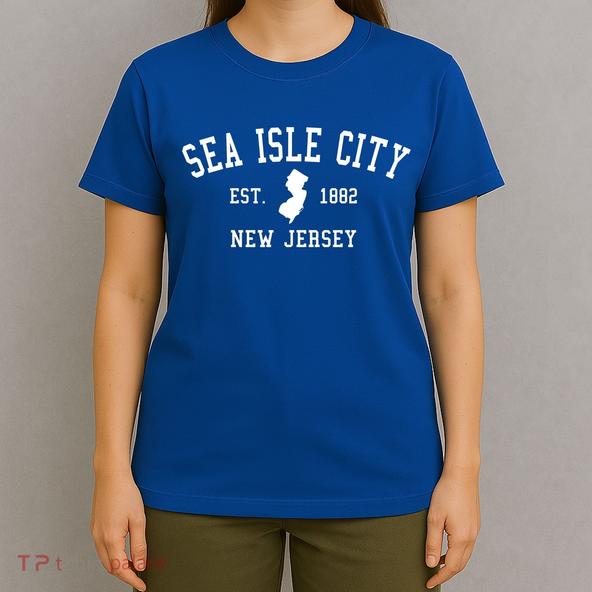 Sea Isle City New Jersey Collegiate Gift Great Gift T-Shirt