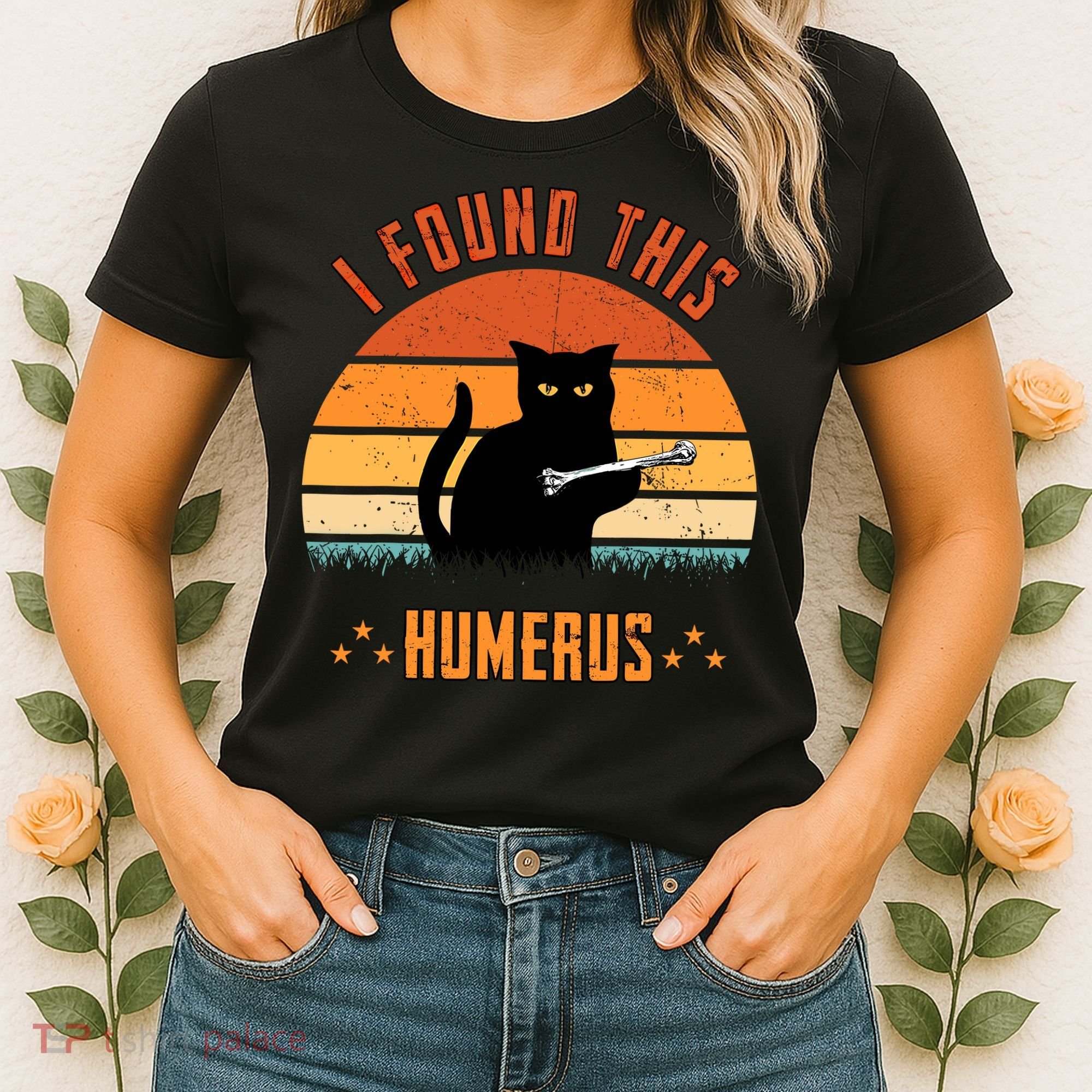 Scary I Found This Humerus Cat Black Humorous Women's T-Shirt