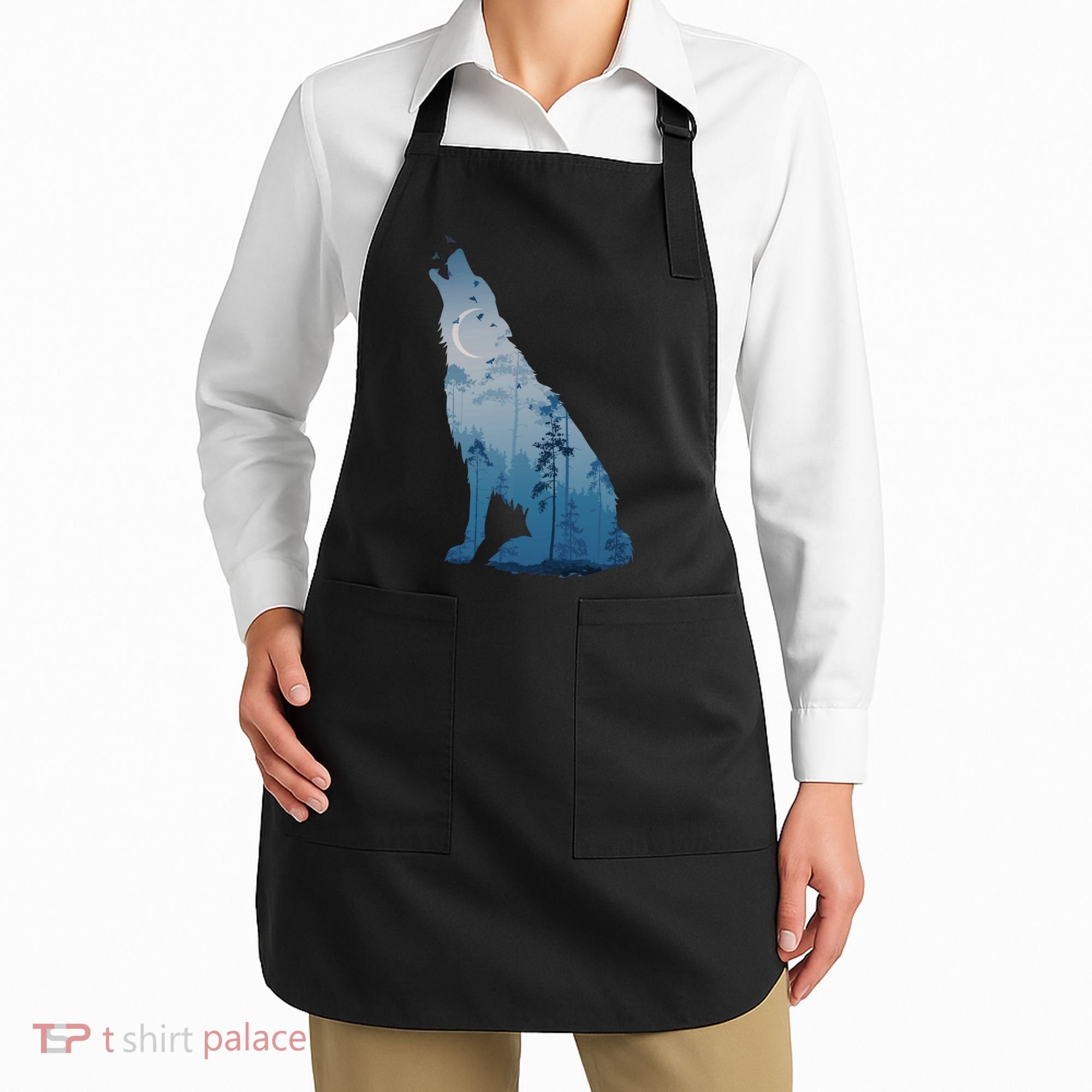 Silhouette Of The Howling Wolf Apron
