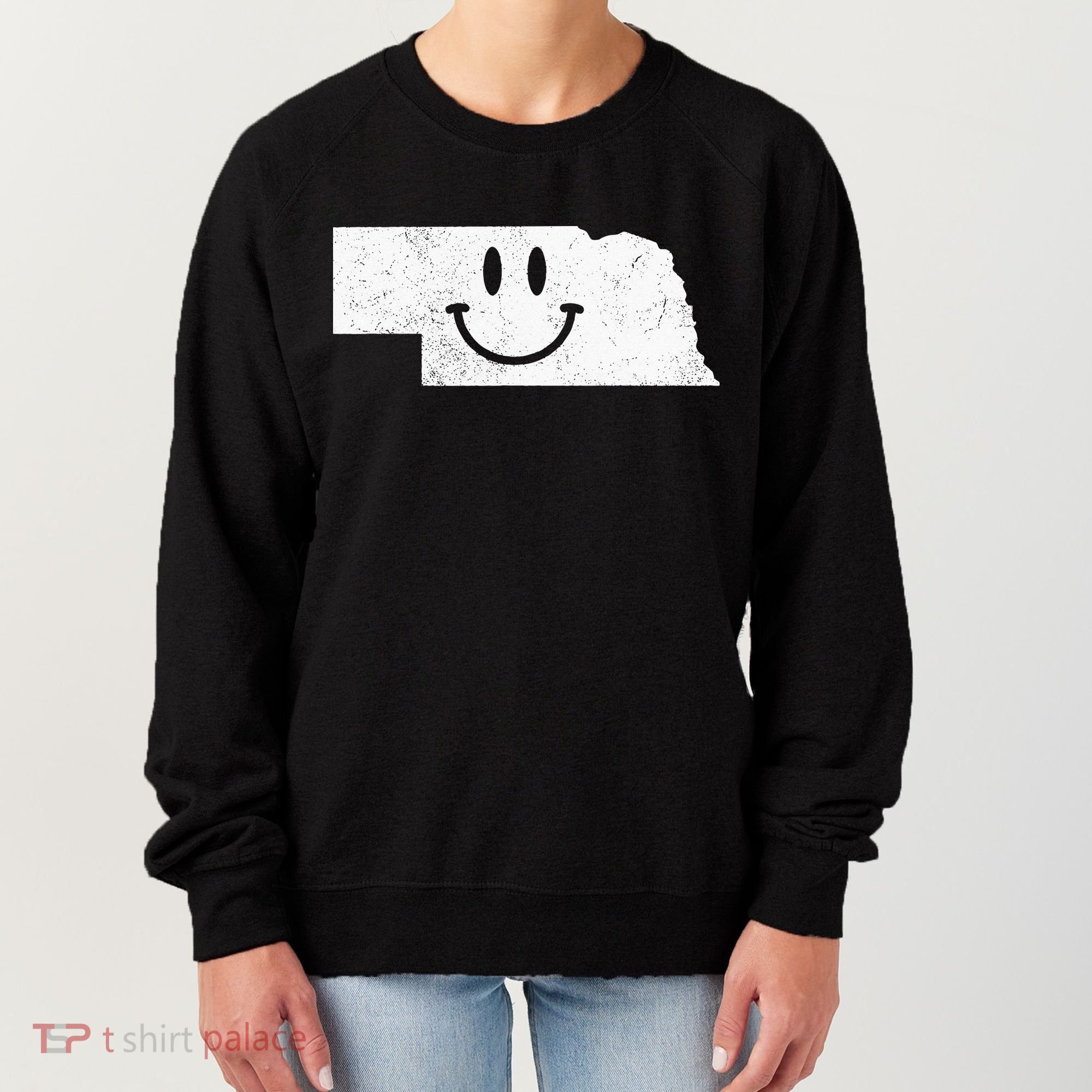 Smiling In NE – Funny Nebraska Happy Face Women's Sweatshirt
