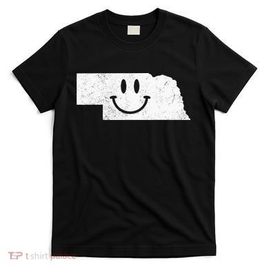 Smiling In NE – Funny Nebraska Happy Face T-Shirt