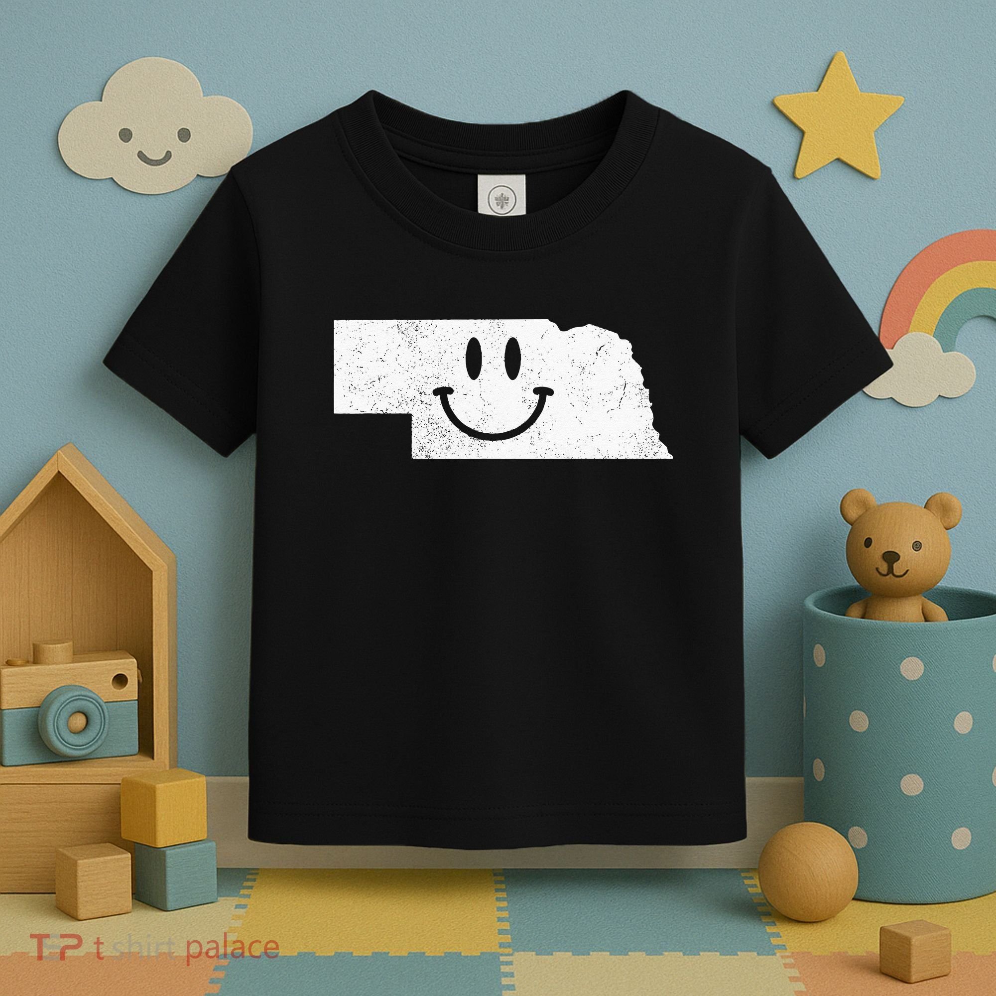 Smiling In NE – Funny Nebraska Happy Face Toddler T-Shirt