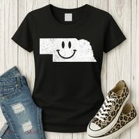 Smiling In NE – Funny Nebraska Happy Face Women's T-Shirt thumb 3