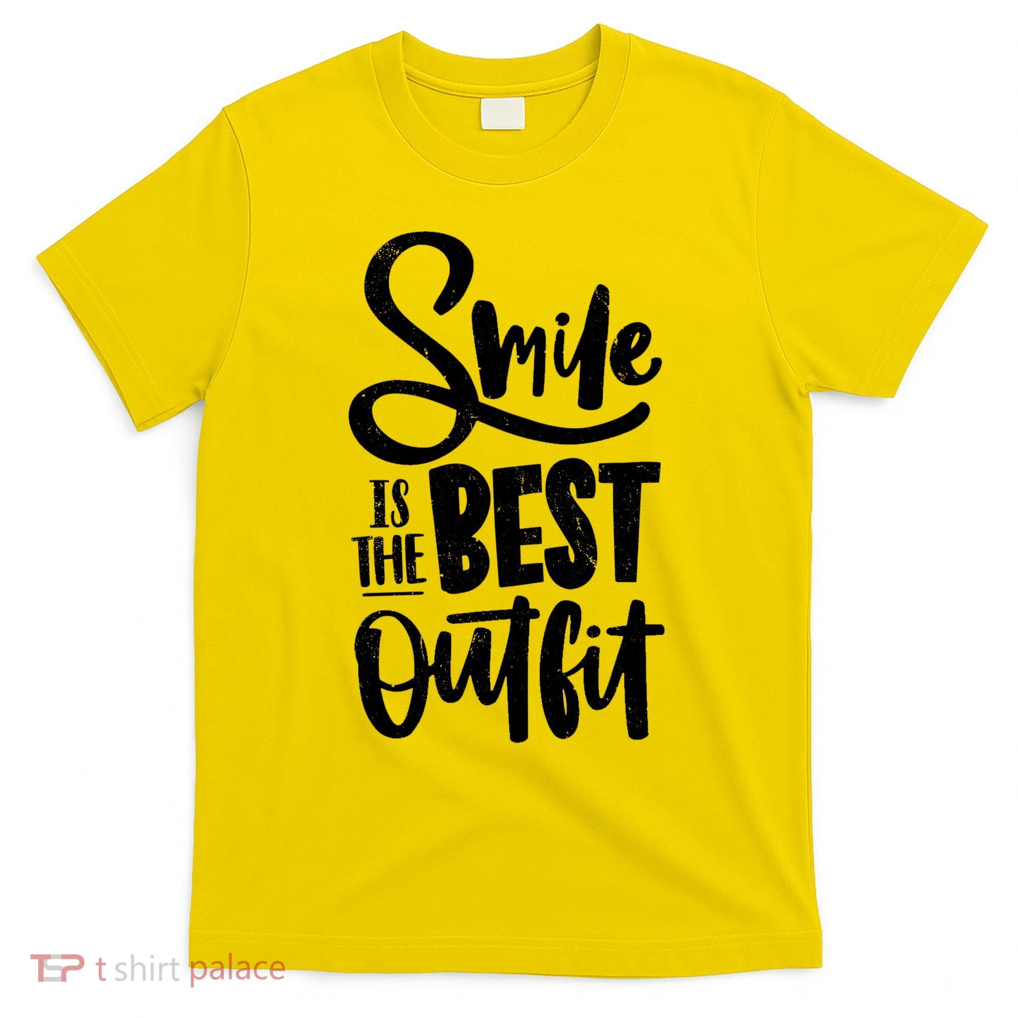 Smile Is The Best Outfit Cute Gift T-Shirt