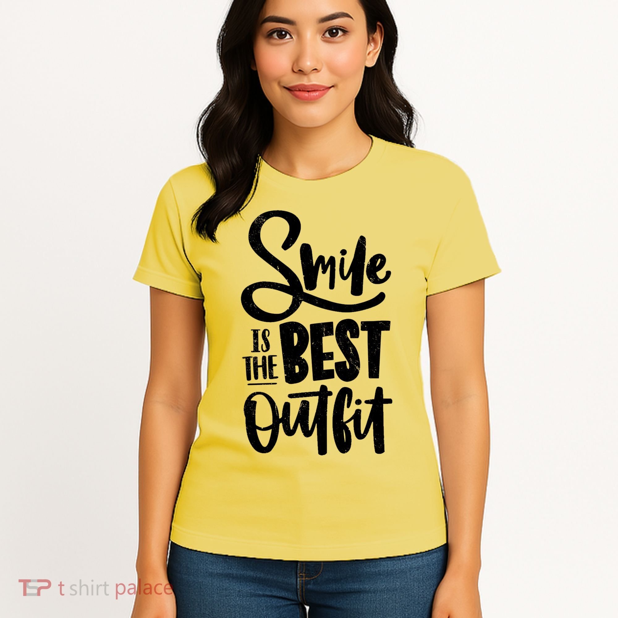 Smile Is The Best Outfit Cute Gift Women's T-Shirt