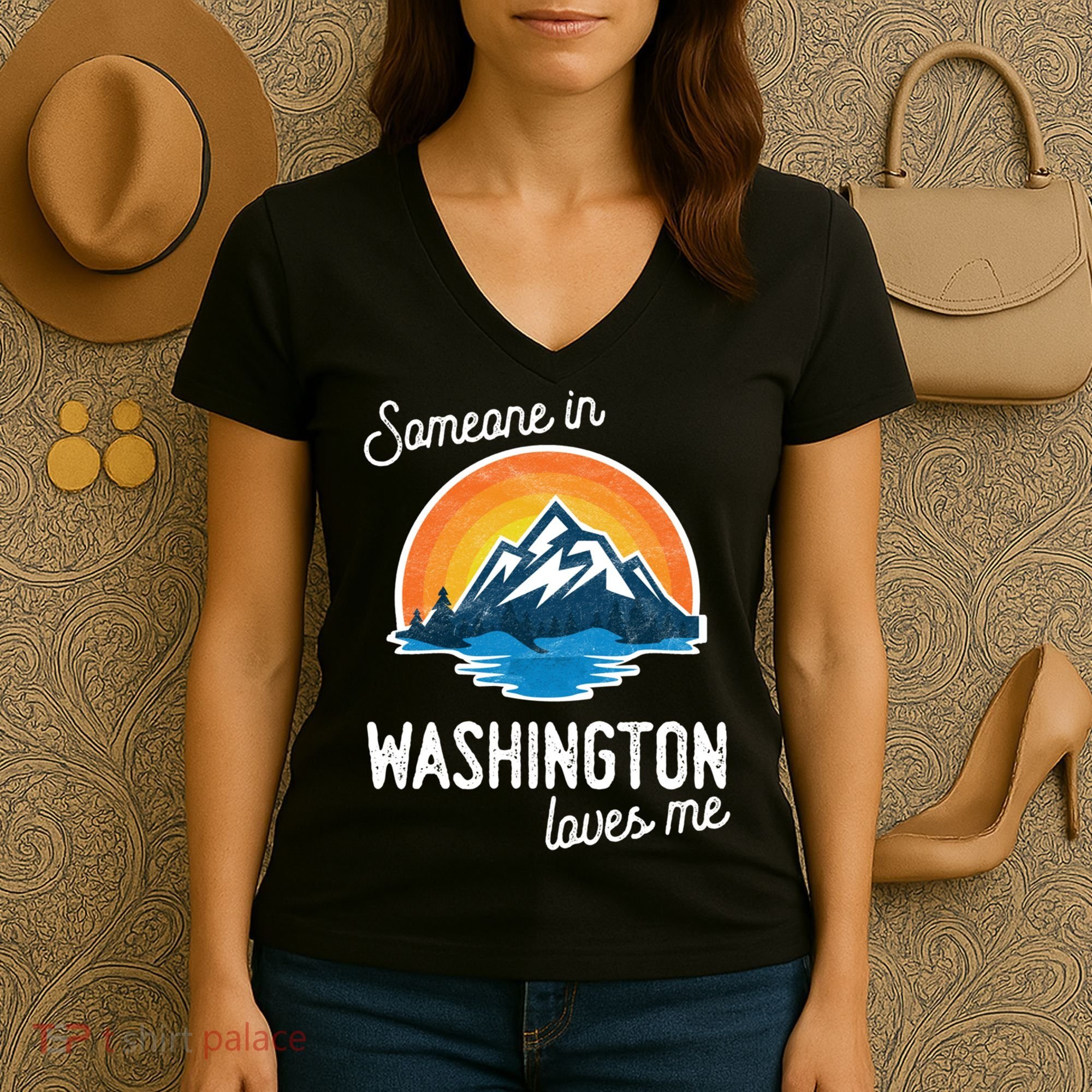 Someone In Washington Loves Me Gift Women's V-Neck T-Shirt