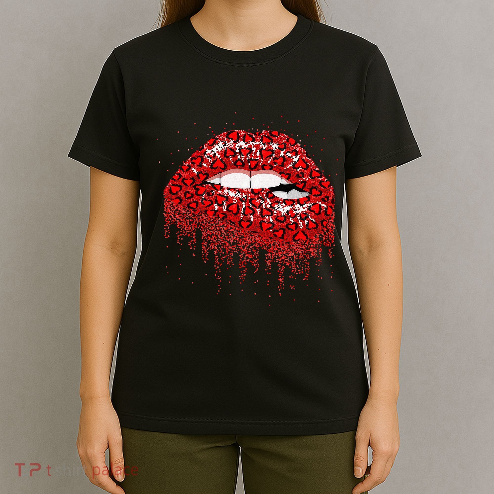 Skeleton Juggling Skulls Juggle Circus Lover T-Shirt