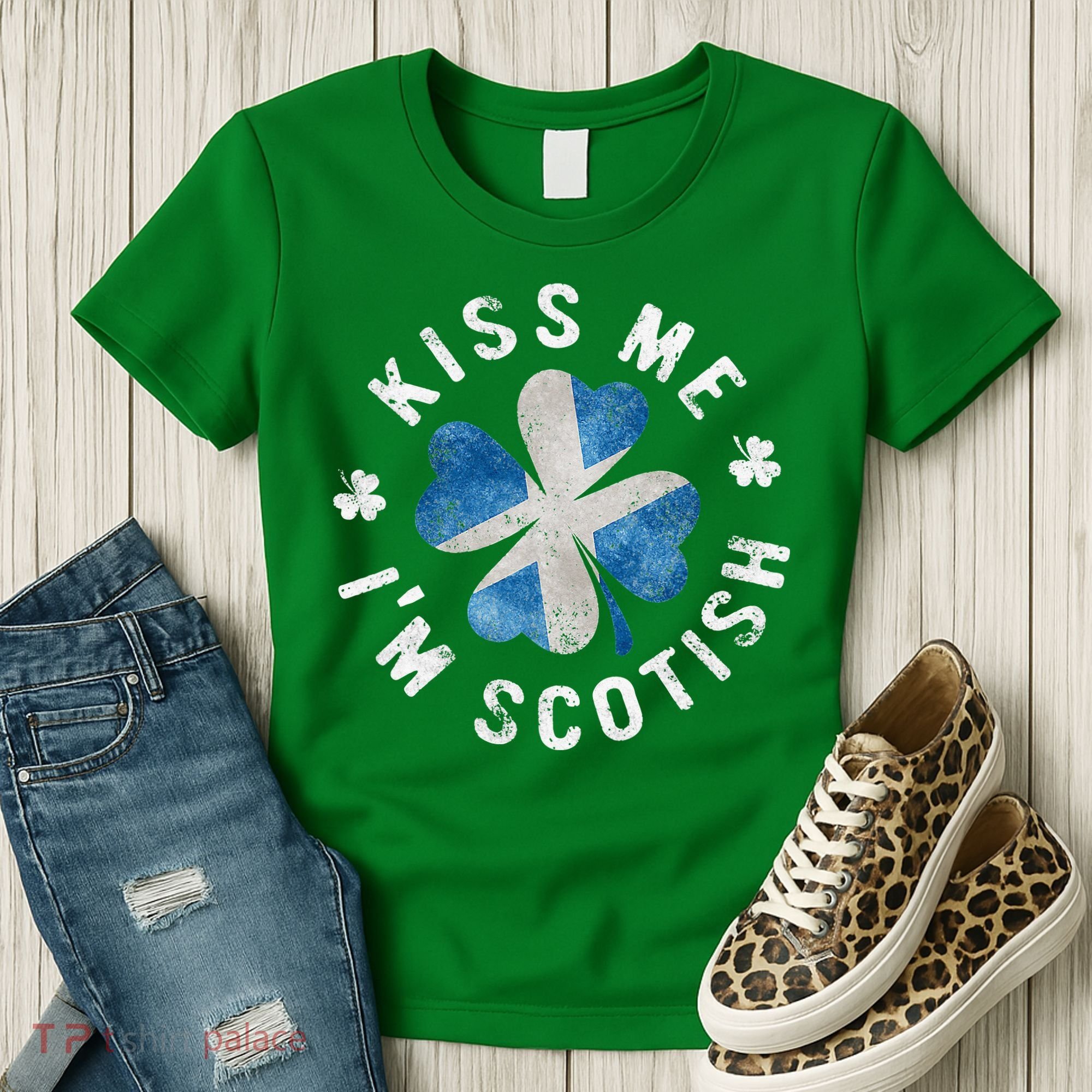 Scotland Kissing Me I'm Scottish Tee St Patrick's Day Women's T-Shirt