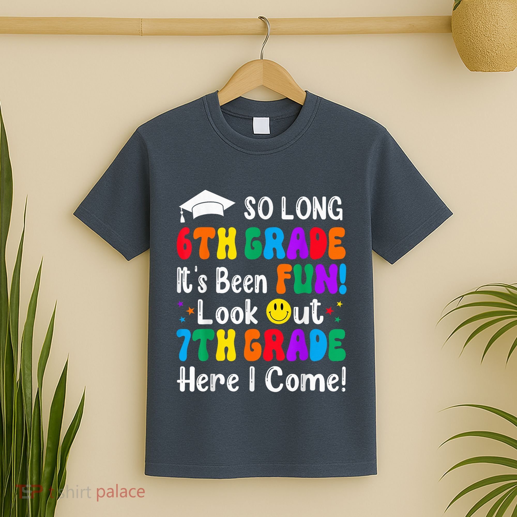 So Long 6th Grade 7th Grade Here I Come Back To School Kid T-Shirt
