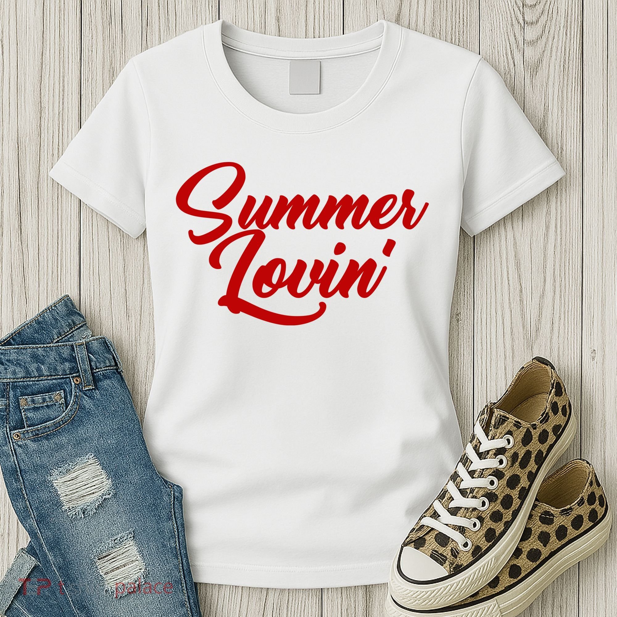 Summer Lovin Cute Women's T-Shirt