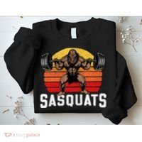 Sasquats Leg Day Weightlifting Bigfoot Squat Distressed 80s Sweatshirt thumb 2