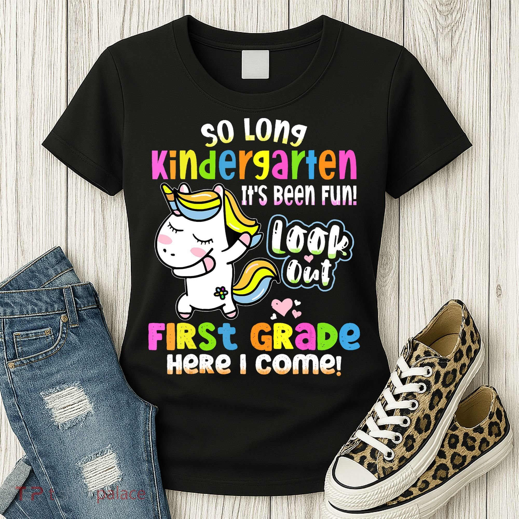 So Long Kindergarten First Grade Here I Come Back To School Cute Unicorn Women's T-Shirt