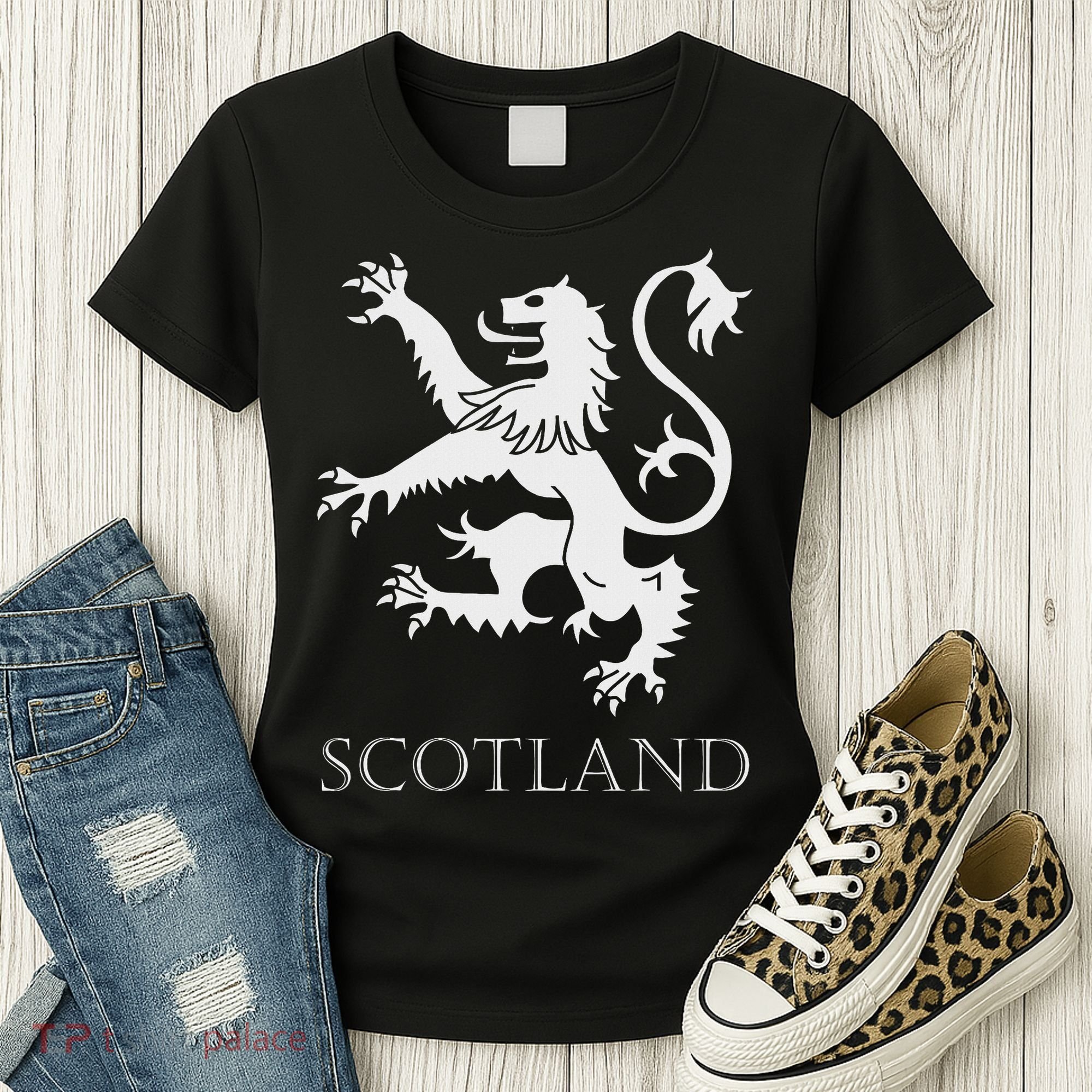 Scottish Lion Rampant Scotland Coat Arms Gift Rugby Women's T-Shirt