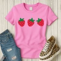 Strawberry Lover Summer Women's T-Shirt thumb 3