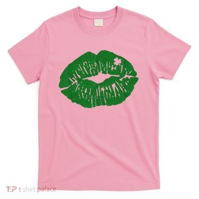 Shamrock Lip St Patricks Day T-Shirt