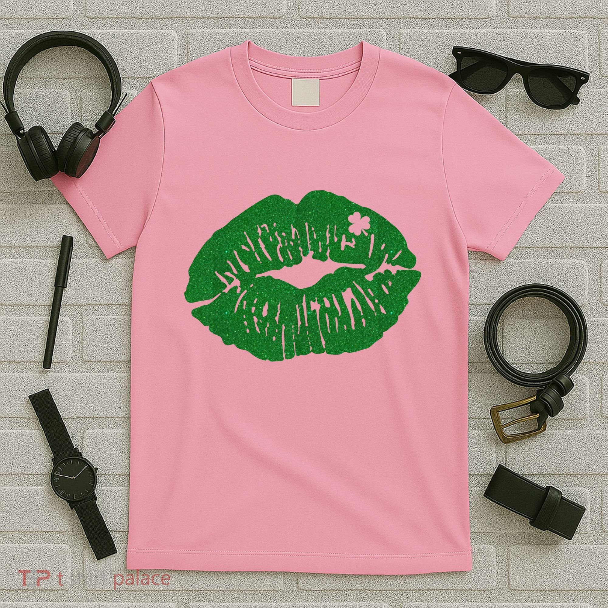 Shamrock Lip St Patricks Day T-Shirt